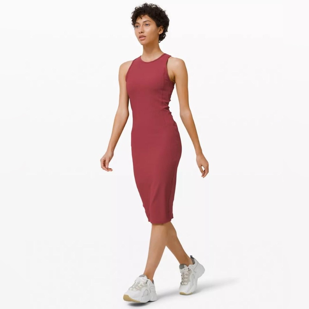 Lululemon Brunch and Back Dress in Chianti 119$ Women Size 2